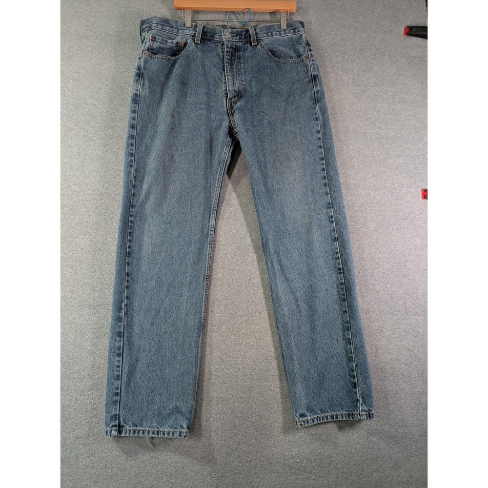 Levi's 505 Jeans Mens 38x32 Blue Denim Regular Fit Straight Leg Light Wash